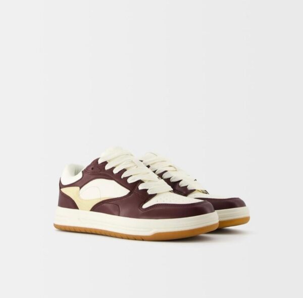 اسنیکر BERSHKA سایز 45