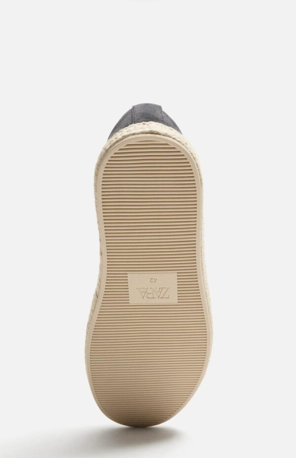 کتونی کژوال ZARA  سایز 42